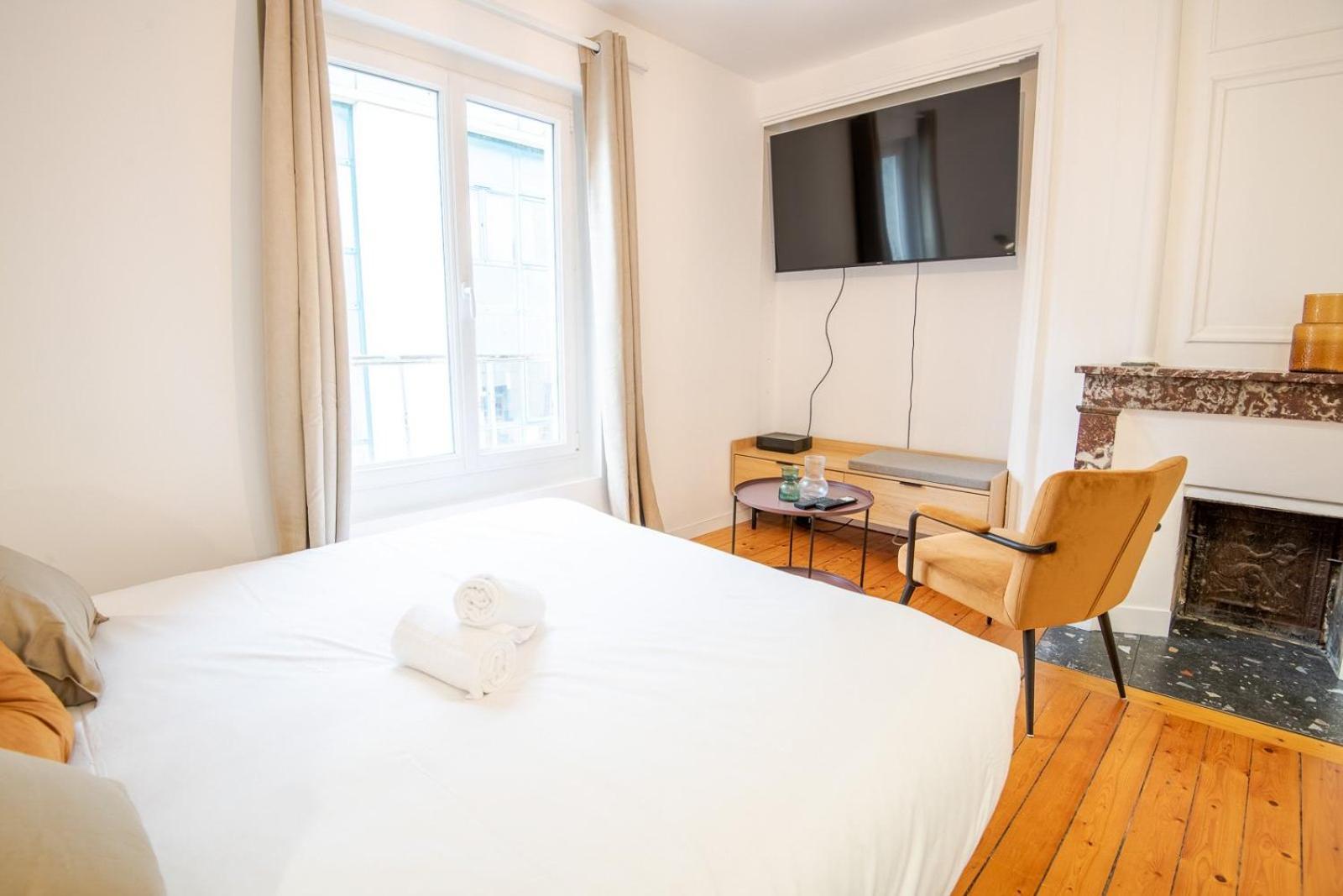 Le Petit Amandier - Tours Exterior foto